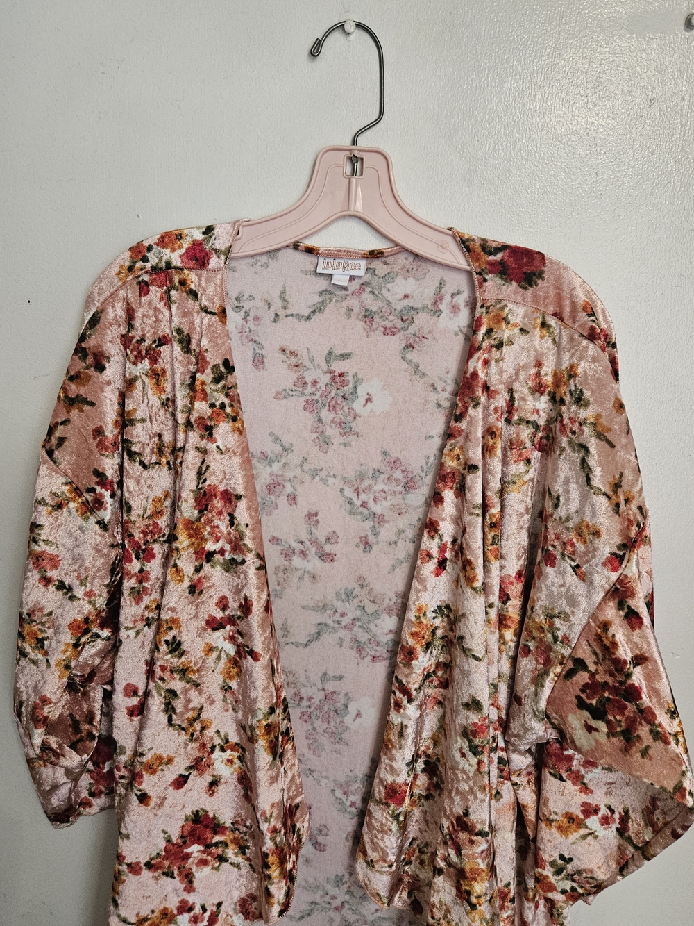 Floral Velvet Long Robe - Pink - Picture 3 of 4